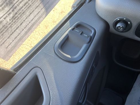Used 2020 Ford Transit 250 Base image 27