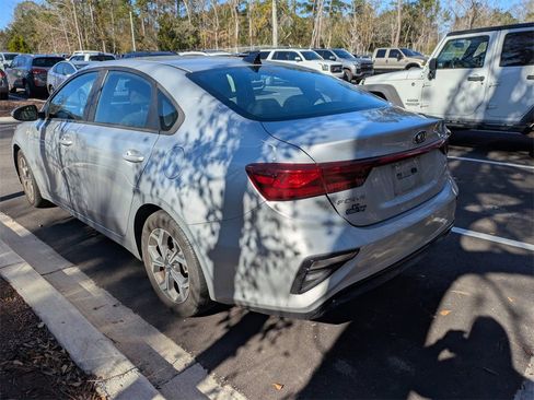 Used 2020 Kia Forte LXS image 4