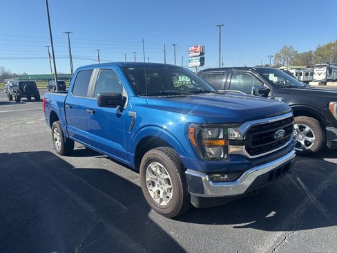 Used 2023 Ford F150 XLT image 3