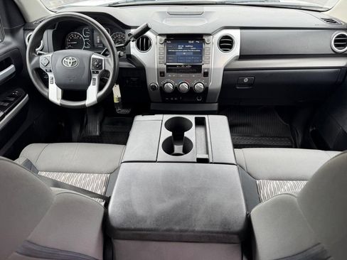Used 2020 Toyota Tundra SR5 AWD/4WD image 11