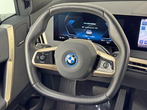 Used 2022 BMW iX xDrive50 w/ Sport Package image 21