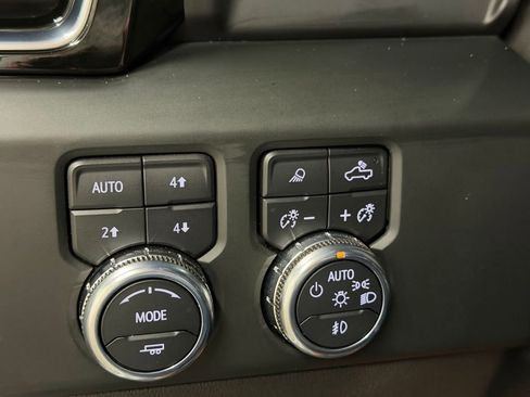 Used 2023 GMC Sierra 1500 Denali image 42