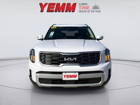 Used 2024 Kia Telluride S w/ S Sunroof Package image 2