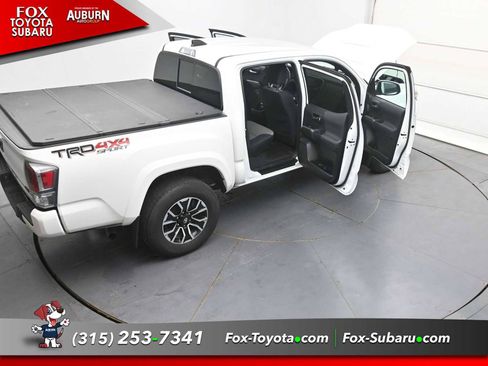 Used 2023 Toyota Tacoma TRD Sport AWD/4WD image 36