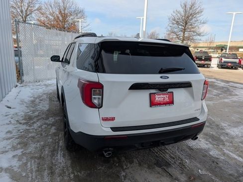 Used 2024 Ford Explorer ST-Line w/ Class IV Trailer Tow Package image 25