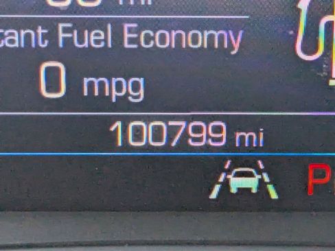 Used 2022 Chevrolet Equinox LT w/ Driver Convenience Package FWD image 30