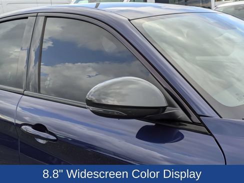 Used 2019 Alfa Romeo Giulia AWD image 12