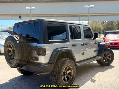 Used 2018 Jeep Wrangler Unlimited Sport S AWD/4WD image 7
