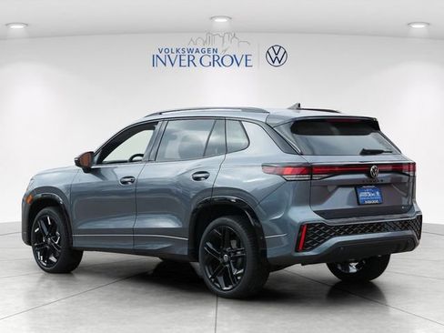 New 2026 Volkswagen Tiguan SE R-Line AWD/4WD image 3