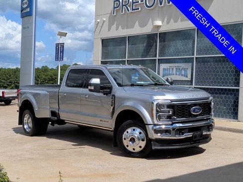 Certified 2023 Ford F450 Lariat w/ Lariat Ultimate Package AWD/4WD image 1