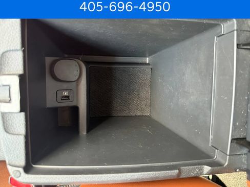 Used 2018 Nissan Rogue SL w/ Premium Package FWD image 32