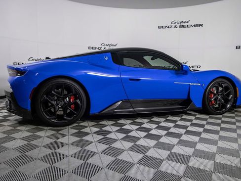 Used 2022 Maserati MC20 Coupe image 5