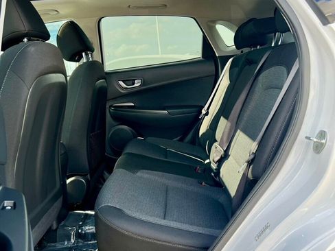 Used 2022 Hyundai Kona SEL w/ Convenience Package image 14