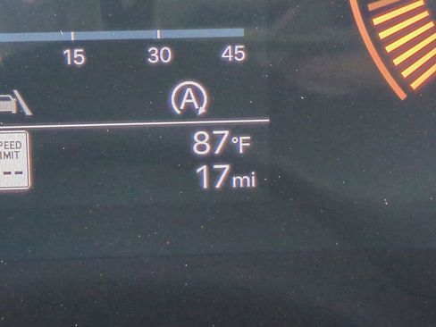 New 2026 Hyundai Tucson SE image 32