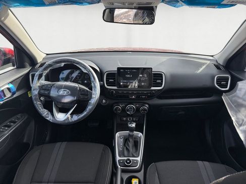 New 2026 Hyundai Venue SEL image 11