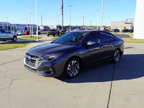 Used 2024 Subaru Legacy Touring XT image 4