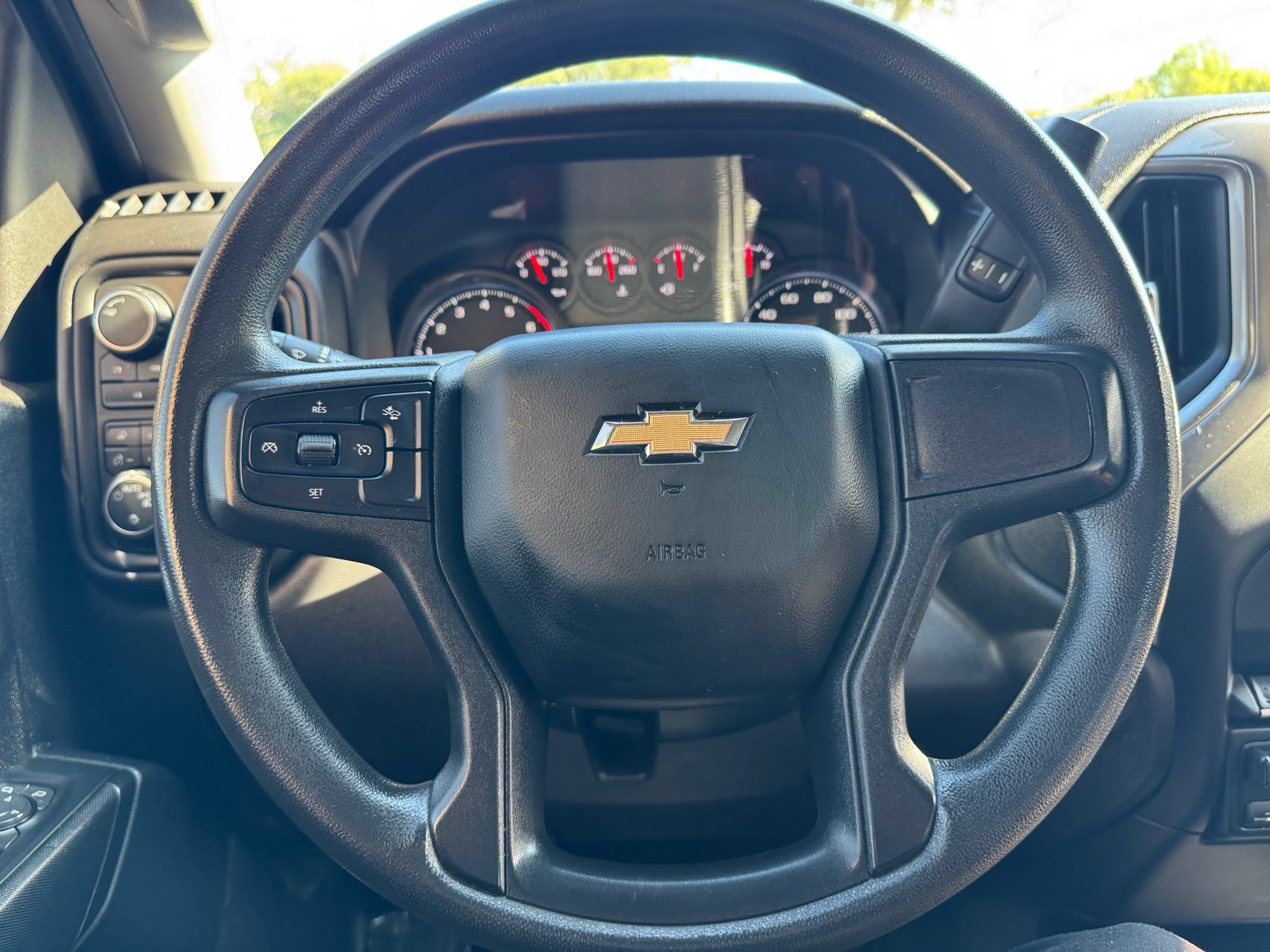 Used 2024 Chevrolet Silverado 2500 Custom w/ Custom Convenience Package AWD/4WD image 11