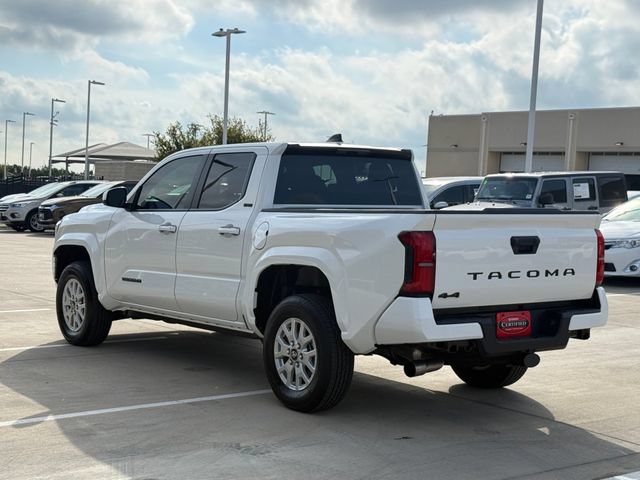 Used 2026 Toyota Tacoma SR5 AWD/4WD image 9