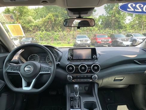 Used 2022 Nissan Sentra S FWD image 15