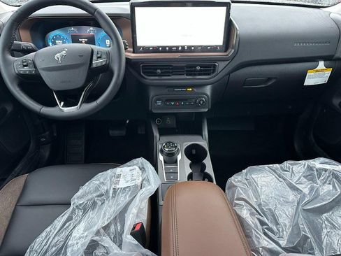 New 2025 Ford Bronco Sport Outer Banks image 5