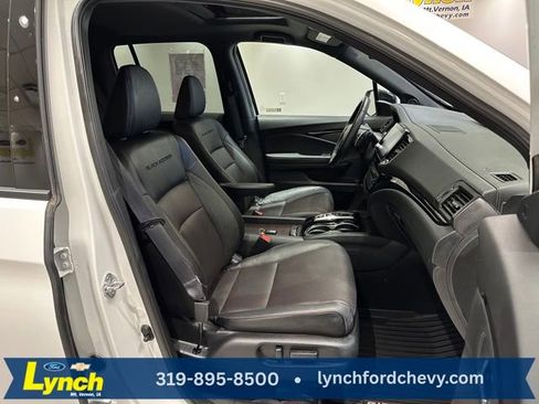 Used 2023 Honda Ridgeline Black Edition image 8