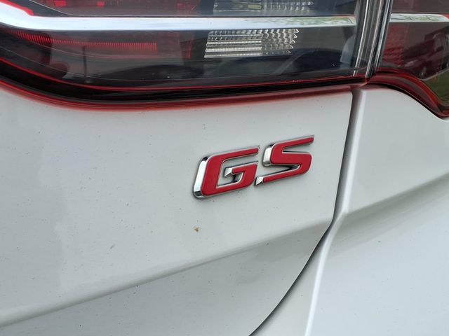 Used 2020 Buick Regal GS w/ GS Driver Confidence Package AWD/4WD image 25