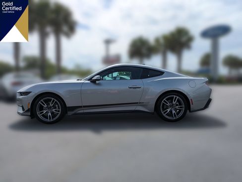 Certified 2025 Ford Mustang Premium RWD image 10