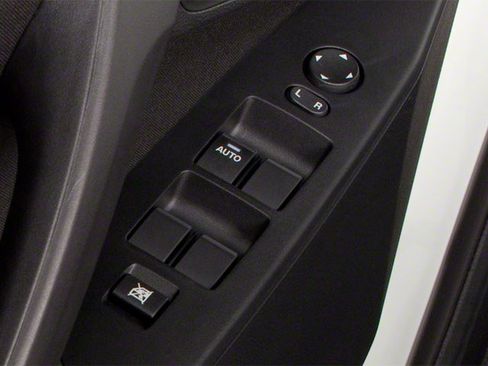 Used 2010 MAZDA MAZDA3 i Sport FWD image 22