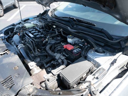 Used 2017 Honda Civic Touring image 32