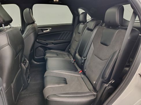 Used 2022 Ford Edge ST w/ Equipment Group 401A image 25