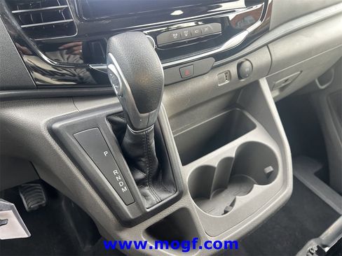 Used 2023 Ford Transit 350 XLT image 10