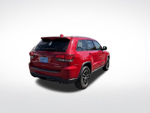 Used 2017 Jeep Grand Cherokee Trailhawk image 5