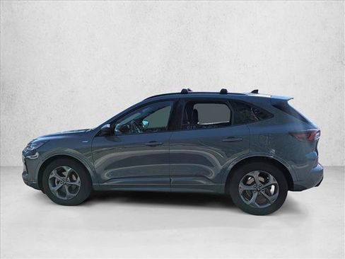 Used 2024 Ford Escape ST-Line w/ Tech Pack #1 FWD image 9