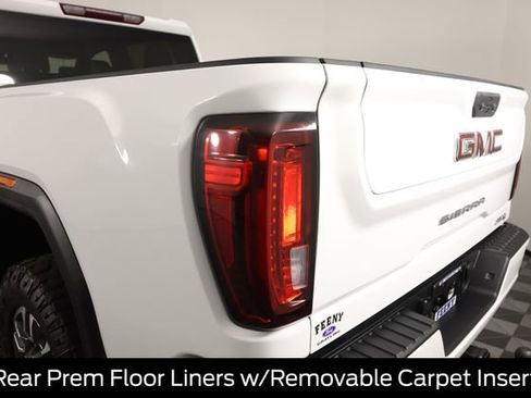 Used 2022 GMC Sierra 2500 AT4 image 31