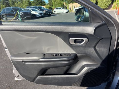 Used 2025 Kia K4 FWD image 18