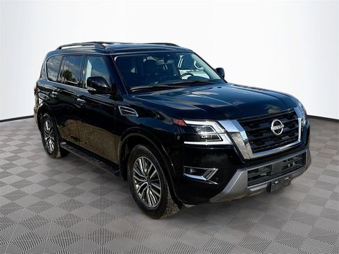 Used 2023 Nissan Armada SL image 4