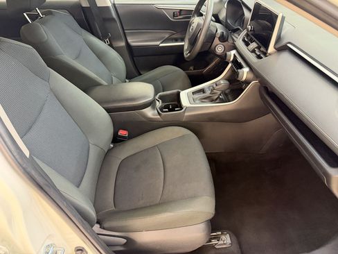 Used 2025 Toyota RAV4 LE FWD image 23