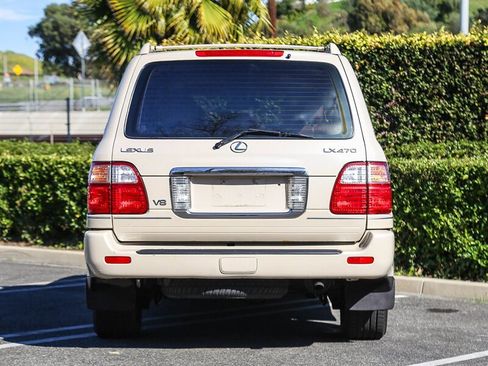 Used 2003 Lexus LX 470 image 6