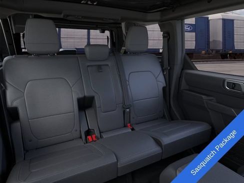 New 2026 Ford Bronco Badlands AWD/4WD image 12
