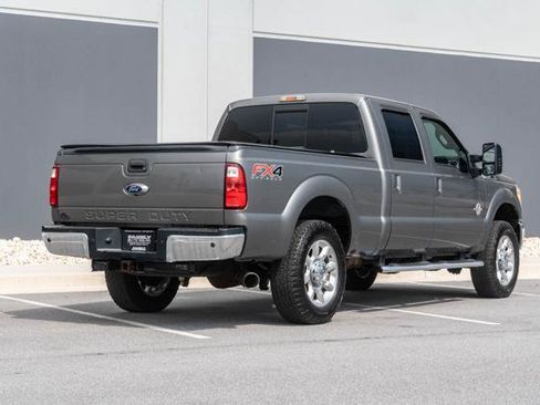 Used 2014 Ford F250 Lariat w/ Lariat Interior Package AWD/4WD image 9
