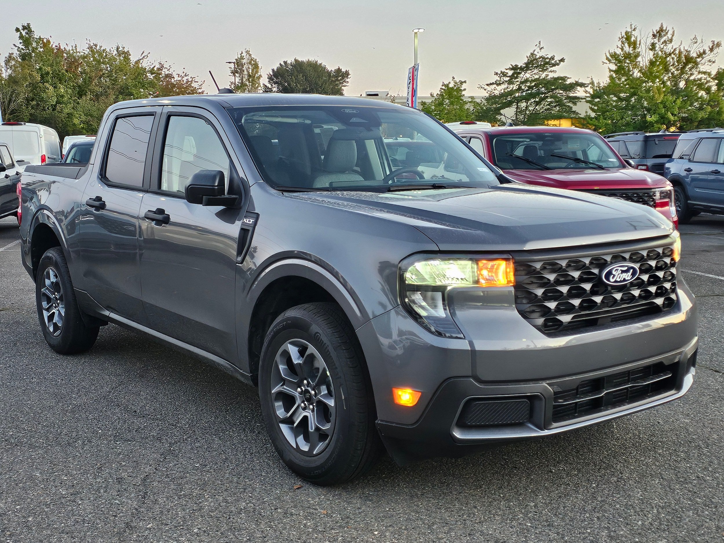 New 2026 Ford Maverick XLT w/ Equipment Group 301A AWD/4WD image 3