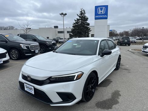 Certified 2023 Honda Civic Sport image 1