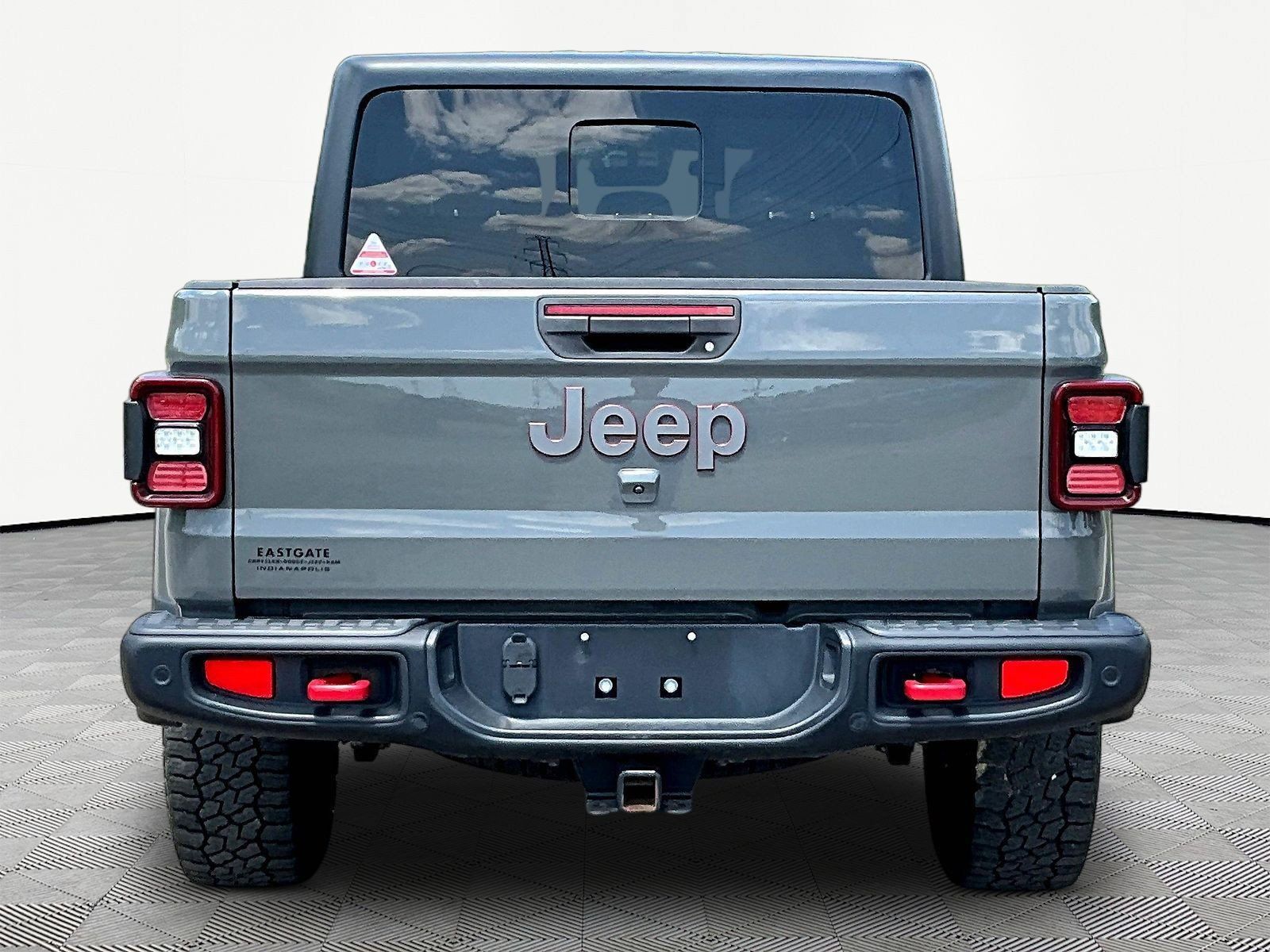 Used 2021 Jeep Gladiator Rubicon AWD/4WD image 5