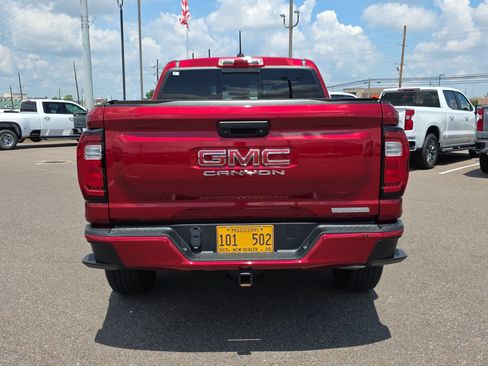 Used 2023 GMC Canyon Elevation w/ Convenience Package RWD image 4