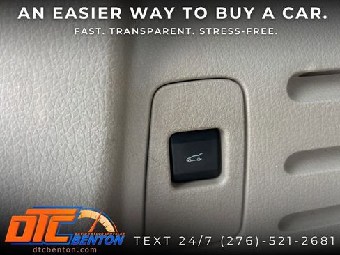 Used 2014 Lincoln MKX AWD w/ Equipment Group 101A image 28
