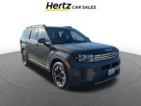 Used 2025 Hyundai Santa Fe SEL image 1