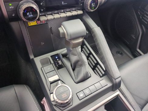 New 2026 Toyota 4Runner Limited image 18