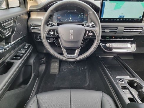 New 2026 Lincoln Corsair Reserve image 30