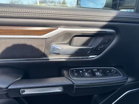 Used 2022 RAM 1500 Laramie image 24