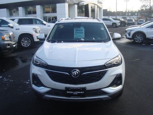 Used 2023 Buick Encore GX Essence w/ Advanced Technology Package image 3